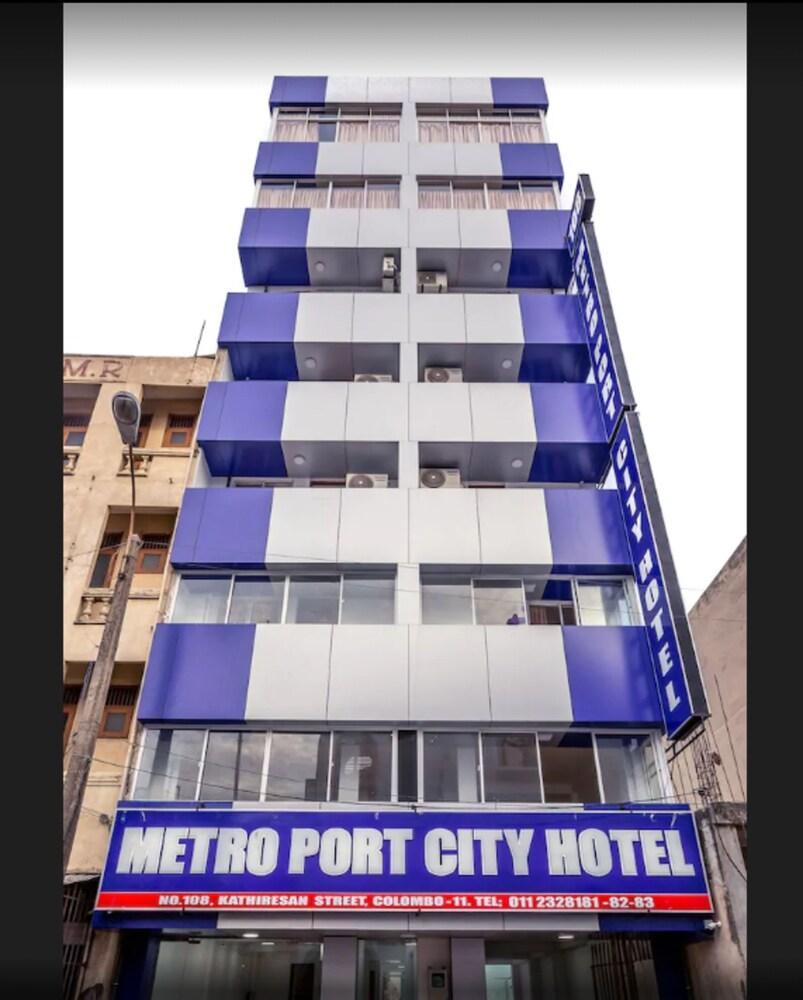Metro Port City Hotel Colombo Exteriör bild